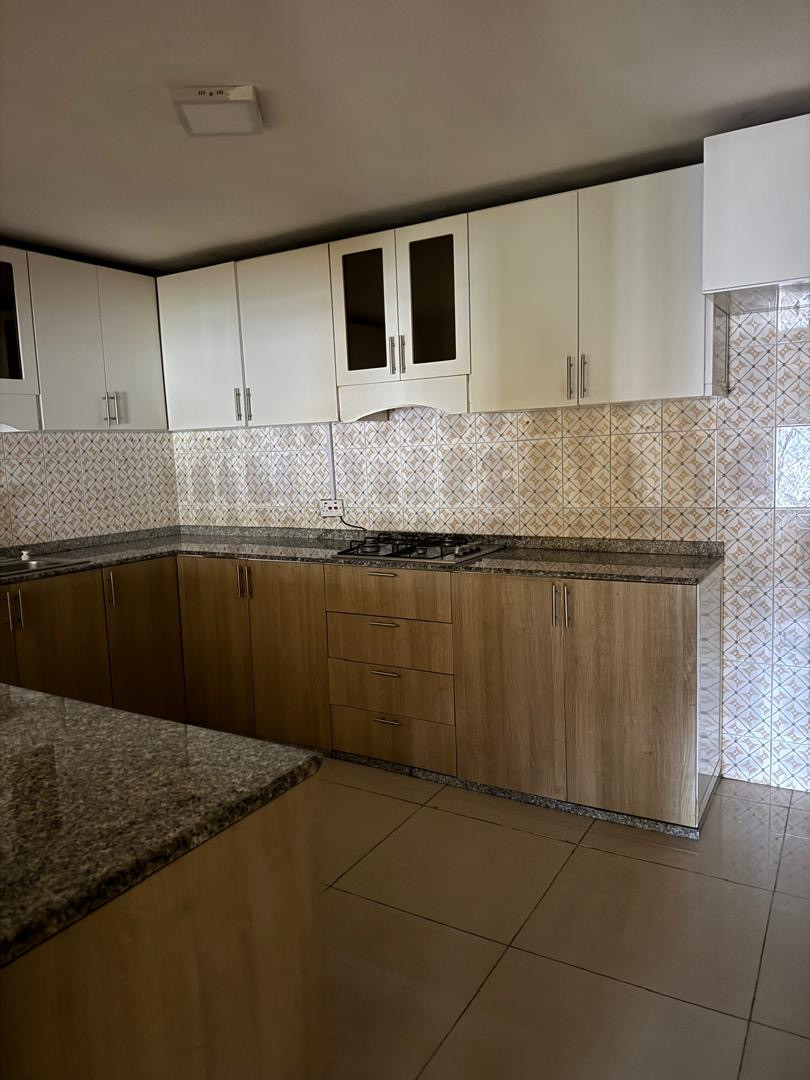 2-Bedroom Flat for Rent in S S Camp photo 7