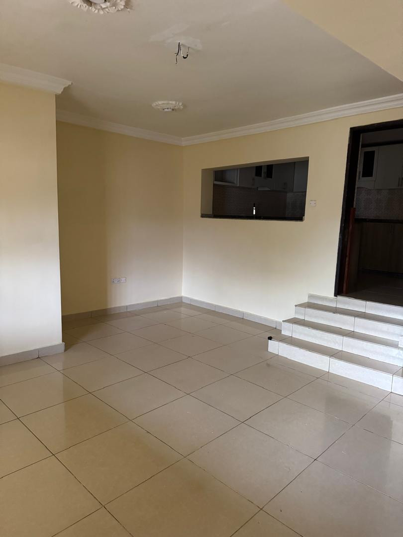 2-Bedroom Flat for Rent in S S Camp photo 4